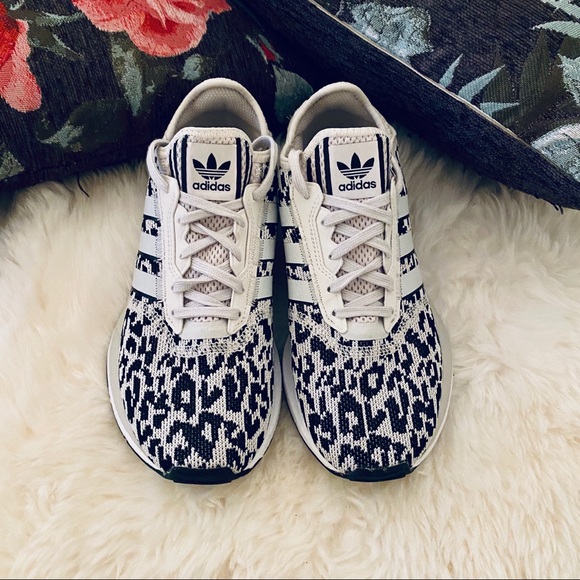 Adidas Swift Run X Leopard - Picture 4 of 8